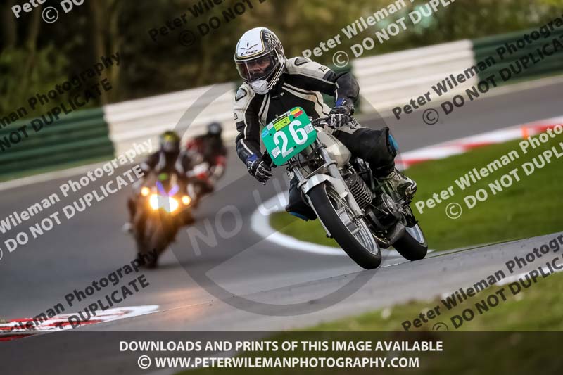 cadwell no limits trackday;cadwell park;cadwell park photographs;cadwell trackday photographs;enduro digital images;event digital images;eventdigitalimages;no limits trackdays;peter wileman photography;racing digital images;trackday digital images;trackday photos